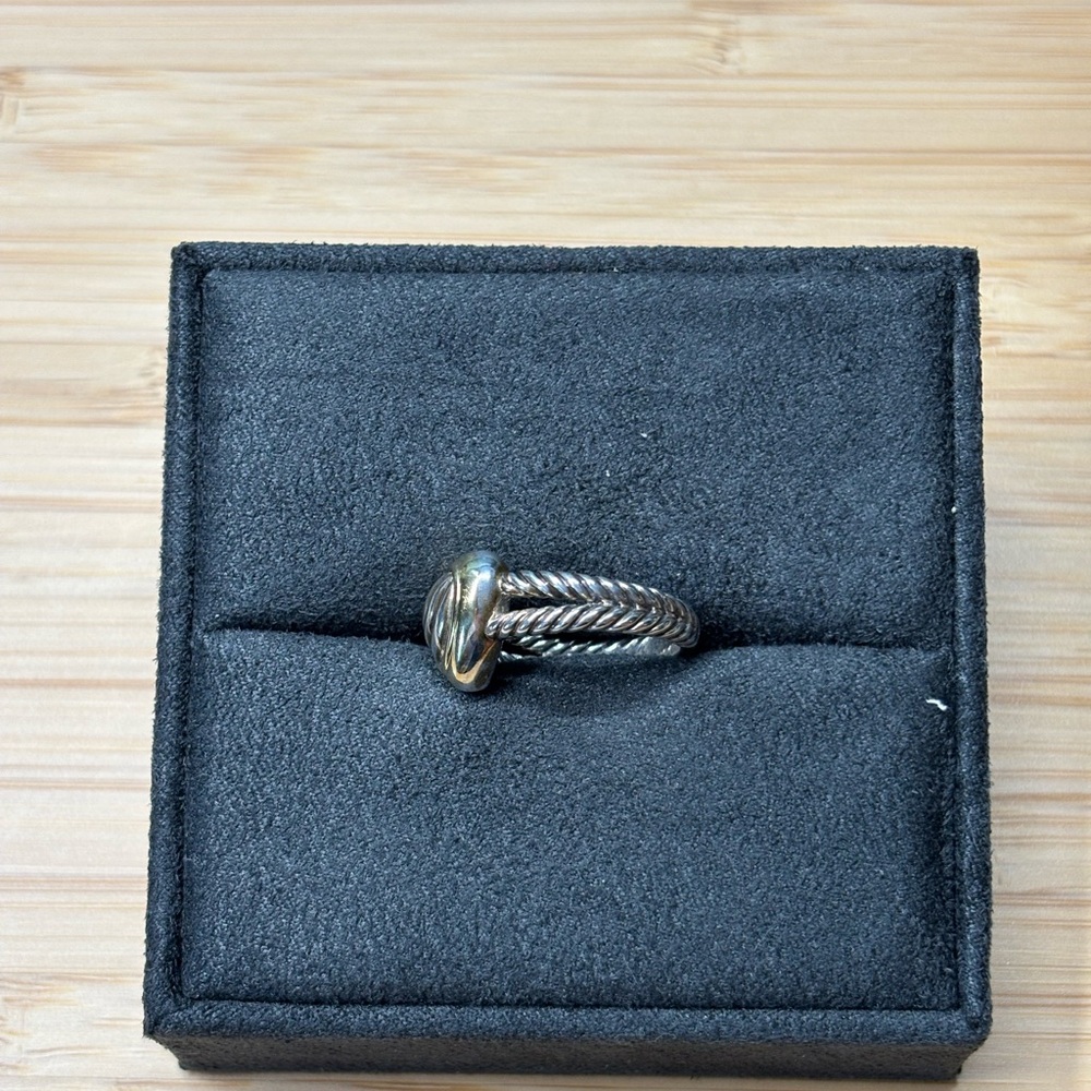 David Yurman Cable Heart Ring - Picture 3 of 9